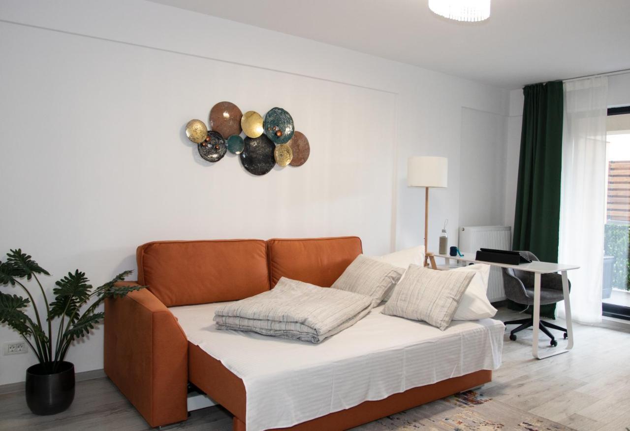 Lazo Two Room- Luxury Apartment Bukares Bagian luar foto